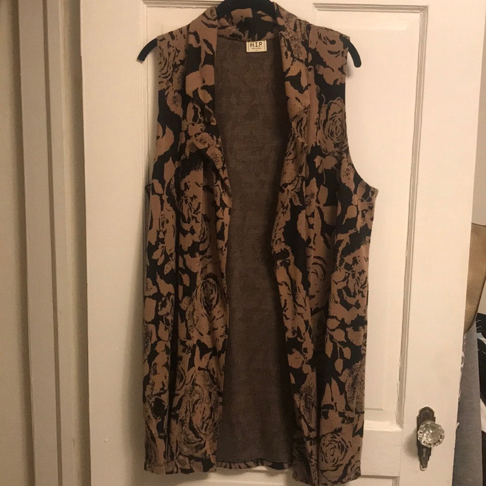 Printed sweater vest